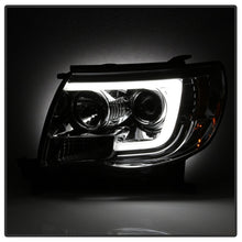 Cargar imagen en el visor de la galería, Spyder Toyota Tacoma 05-11 Projector Headlights - Light Bar DRL - Chrome PRO-YD-TT05V2-LB-C