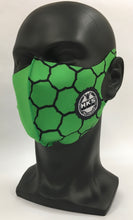 Laden Sie das Bild in den Galerie-Viewer, HKS Graphic Mask SPF Green - Extra Large