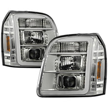 Cargar imagen en el visor de la galería, Spyder GMC Yukon 07-14/Denali 07-14 /XL 07-14 V2 Projector Headlights - Chrome PRO-YD-GY07V2SI-C