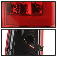 Carica l&#39;immagine nel visualizzatore di Gallery, xTune Chevy Silverado 1500/2500/3500 99-02 / Version 3 Tail Lights Red Clear ALT-ON-CS99V3-LBLED-RC