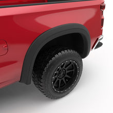 Laden Sie das Bild in den Galerie-Viewer, EGR 2019+ Chevy Silverado 1500 Rugged Look Fender Flares - Set