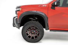 Laden Sie das Bild in den Galerie-Viewer, Bushwacker 2019 Chevrolet Silverado 1500 Pocket Style Flares Font 2pc - Black