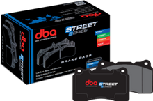 गैलरी व्यूवर में इमेज लोड करें, DBA 00-13 Honda Odyssey Street Series Brake Pad Set