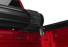 Charger l&#39;image dans la galerie, Truxedo 19-20 GMC Sierra &amp; Chevrolet Silverado 1500 (New Body) 6ft 6in Sentry CT Bed Cover