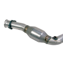 Charger l&#39;image dans la galerie, BBK 11-14 Mustang 3.7 V6 High Flow X Pipe With Catalytic Converters - 2-1/2