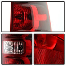 Carica l&#39;immagine nel visualizzatore di Gallery, Xtune Chevy Suburban 07-13 Passenger Side Tail Lights OEM Right ALT-JH-CSUB07-OE-R