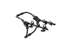 Charger l&#39;image dans la galerie, Thule Gateway Pro 3 Hanging-Style Trunk Bike Rack w/Anti-Sway Cages (Up to 3 Bikes) - Black