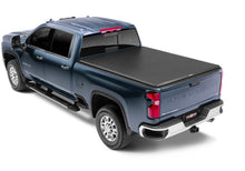 Carica l&#39;immagine nel visualizzatore di Gallery, Truxedo 2020 GMC Sierra &amp; Chevrolet Silverado 2500HD &amp; 3500HD 6ft 9in TruXport Bed Cover