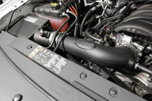 Cargar imagen en el visor de la galería, Airaid 17-18 GMC Sierra 1500/Yukon Denali 6.2L V8 F/I Airaid Jr Intake Kit - Oiled / Red Media