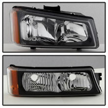 Carica l&#39;immagine nel visualizzatore di Gallery, Xtune Chevy Silverado 2500HD 03-06 Crystal Headlights w/ Bumper Lights Black HD-JH-CSIL03-AM-BK-SET