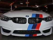 Carica l&#39;immagine nel visualizzatore di Gallery, aFe Magnum FORCE Dynamic Air Scoop 15-18 BMW M3/15-20 M4