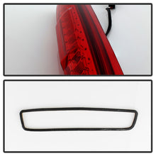 Carica l&#39;immagine nel visualizzatore di Gallery, xTune Chevy Silverado 07-13 / GMC Sierra 07-13 LED 3RD Brake Light - Red BKL-CSIL07-LED-RD