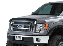 Laden Sie das Bild in den Galerie-Viewer, EGR 16+ Nissan Titan XD Superguard Hood Shield - Matte