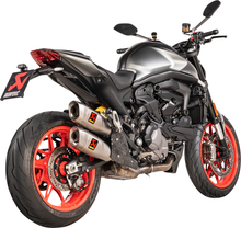 Carica l&#39;immagine nel visualizzatore di Gallery, AKRAPOVIC Heat Shield - Carbon Fiber P-HSD9SO3