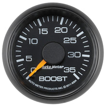 Laden Sie das Bild in den Galerie-Viewer, Autometer Factory Match GM 2-1/16in 35 PSI Mechanical Boost Gauge