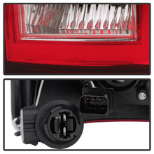 Carica l&#39;immagine nel visualizzatore di Gallery, Xtune Dodge Ram 02-06 1500 / Ram 2500/3500 03-06 LED Tail Light Red Clear ALT-JH-DR02-LED-RC