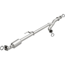 गैलरी व्यूवर में इमेज लोड करें, MagnaFlow Direct-Fit SS Catalytic Converter 05-06 Toyota Tundra 4.0L V6