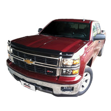 गैलरी व्यूवर में इमेज लोड करें, Westin 2014-2015 Chevrolet Silverado 1500 Wade Platinum Bug Shield - Smoke