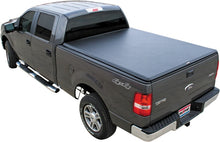 Charger l&#39;image dans la galerie, Truxedo 99-07 Ford F-250/F-350/F-450 Super Duty 8ft TruXport Bed Cover