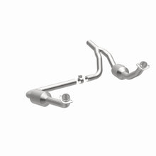 Cargar imagen en el visor de la galería, MagnaFlow 10-11 Jeep Wrangler 3.8L Direct Fit CARB Compliant Catalytic Converter