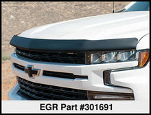 Laden Sie das Bild in den Galerie-Viewer, EGR 2019 Chevy 1500 Super Guard Hood Guard - Dark Smoke