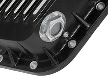 Laden Sie das Bild in den Galerie-Viewer, aFe Pro Series Rear Diff Cover Kit Black w/ Gear Oil 86-16 Ford F-250/F-350 V8 7.3L/6.0L/6.4L/6.7L