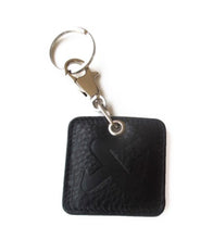 Charger l&#39;image dans la galerie, Akrapovic Square Leather Keychain - black