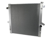 Carica l&#39;immagine nel visualizzatore di Gallery, aFe BladeRunner Street Series Tube &amp; Fin Aluminum Radiator 03-09 Dodge Diesel L6 5.9L/6.7L