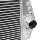 Carica l&#39;immagine nel visualizzatore di Gallery, aFe Bladerunner Intercooler 17-18 GM Diesel Trucks V8-6.6L L5P