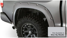 Charger l&#39;image dans la galerie, Bushwacker 16-18 Toyota Tundra Fleetside Pocket Style Flares 4pc 66.7/78.7/97.6in Bed - Silver Sky