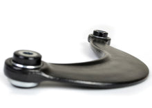 Laden Sie das Bild in den Galerie-Viewer, Whiteline 04-13 Mazda Mazdaspeed3 Rear Upper Control Arm