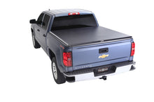 गैलरी व्यूवर में इमेज लोड करें, Truxedo 14-18 GMC Sierra &amp; Chevrolet Silverado 1500 5ft 8in TruXport Bed Cover