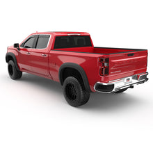 Laden Sie das Bild in den Galerie-Viewer, EGR 2019+ Chevy Silverado 1500 Rugged Look Fender Flares - Set