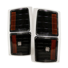 Load image into Gallery viewer, Xtune GMC C/K 94-98 Amber Corner Lights 4 pcs Black CCL-GCK88-BK-AM