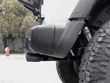 Carica l&#39;immagine nel visualizzatore di Gallery, aFe Rebel Series 2.5in. 304 SS C/B Exhaust System 2018 Jeep Wrangler (JL) V6-3.6L - Black Tip