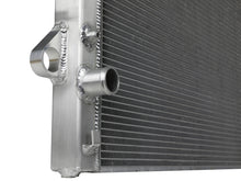 Carica l&#39;immagine nel visualizzatore di Gallery, aFe BladeRunner Street Series Tube &amp; Fin Aluminum Radiator 05-15 Toyota Tacoma L4 2.7L/V6 4.0L