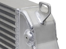 Laden Sie das Bild in den Galerie-Viewer, aFe BladeRunner Intercooler w/ Black Tubes 16-17 Nissan Titan XD V8 5.0L (td)