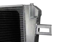 Carica l&#39;immagine nel visualizzatore di Gallery, aFe BladeRunner Street Series Tube &amp; Fin Aluminum Radiator 06-10 GM Diesel Trucks 6.6L V8