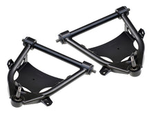 Laden Sie das Bild in den Galerie-Viewer, Ridetech 63-70 Chevy C10 StrongArms Front Lower for use with CoolRide