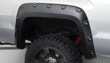 Charger l&#39;image dans la galerie, Bushwacker 15-18 GMC Sierra 2500 HD Boss Pocket Style Flares 4pc 78.8/97.6in Bed - Black