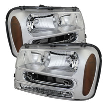 Laden Sie das Bild in den Galerie-Viewer, Xtune Chevy Trailblazer 02-09 Crystal Headlights Chrome HD-JH-CTB02-AM-C