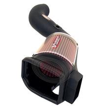 Laden Sie das Bild in den Galerie-Viewer, Volant 05-06 Chevrolet Silverado 2500HD 6.6 V8 Primo Closed Box Air Intake System