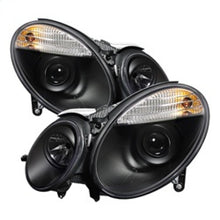 Cargar imagen en el visor de la galería, Spyder Mercedes Benz E-Class 07-09 Projector Headlights Halogen Model Only - Blk PRO-YD-MBW21107-BK