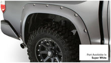 Charger l&#39;image dans la galerie, Bushwacker 16-18 Toyota Tundra Fleetside Pocket Style Flares 4pc 66.7/78.7/97.6in Bed - Super White