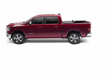 Cargar imagen en el visor de la galería, Truxedo 19-20 Ram 1500 (New Body) w/o Multifunction Tailgate 5ft 7in Deuce Bed Cover