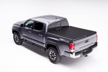 Charger l&#39;image dans la galerie, Truxedo 16-20 Toyota Tacoma 5ft TruXport Bed Cover