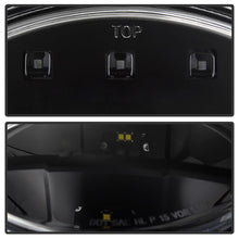 Cargar imagen en el visor de la galería, Spyder Jeep Wrangler 07-15 Crystal Headlights Black Clear