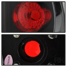 Cargar imagen en el visor de la galería, Spyder Toyota Tacoma 05-15 Euro Style Tail Lights Black ALT-YD-TT05-BK