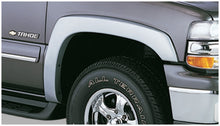 Carica l&#39;immagine nel visualizzatore di Gallery, Bushwacker 00-06 Chevy Tahoe OE Style Flares 4pc 4-Door - Black