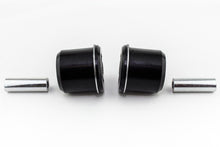 Laden Sie das Bild in den Galerie-Viewer, Whiteline 06-12 Audi A3 Quattro 20mm Rear Sway Bar Mount Bushing Kit